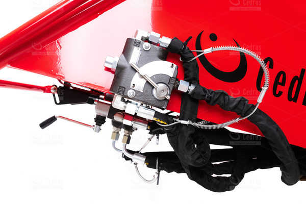Rozdrabniacz spalinowy hydrauliczny Cedrus RB05PRO-HE do gałęzi 12 cm 